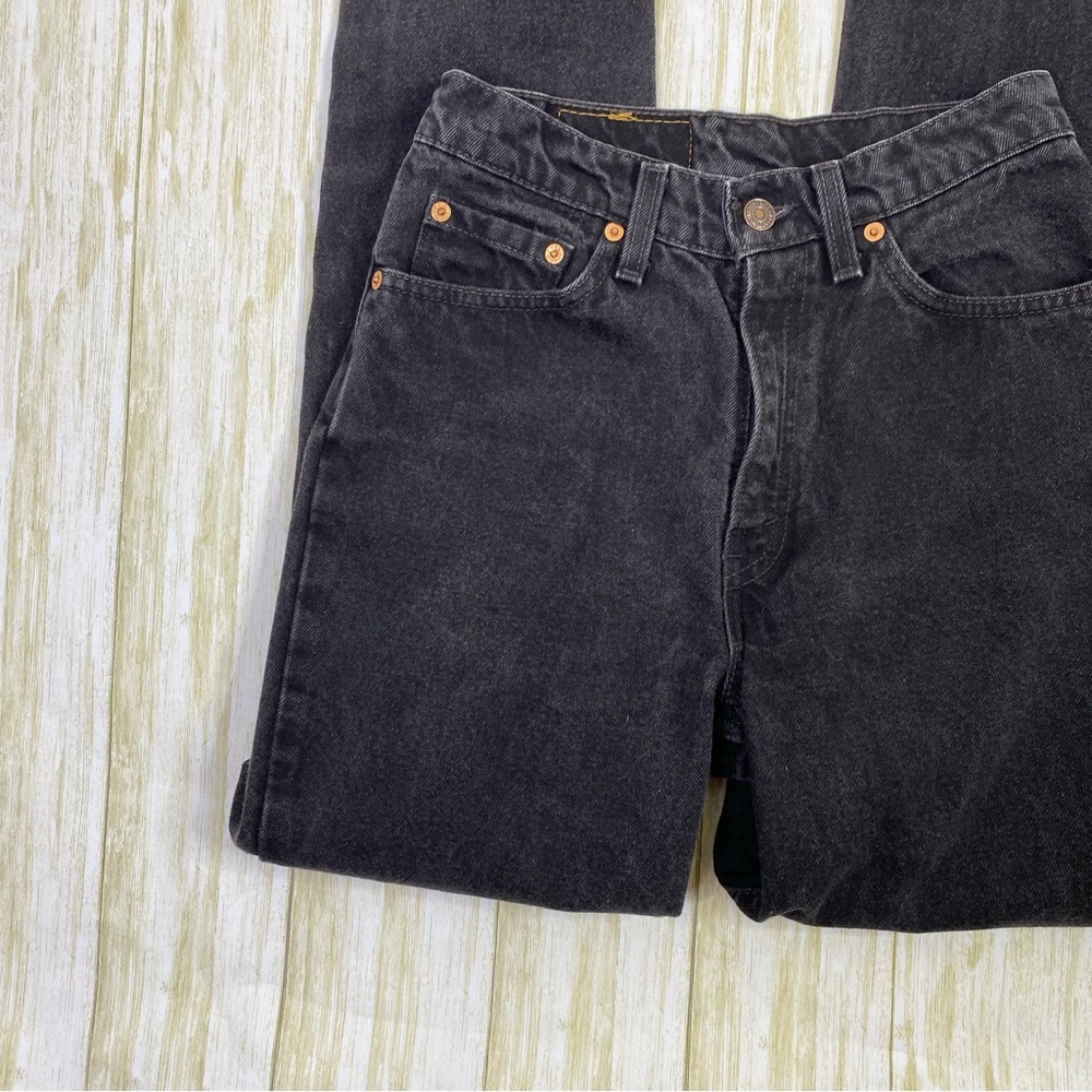 Vintage Levi’s 512 Black Slim Fit Tapered High Rise Denim Jeans - Picture 4 of 9